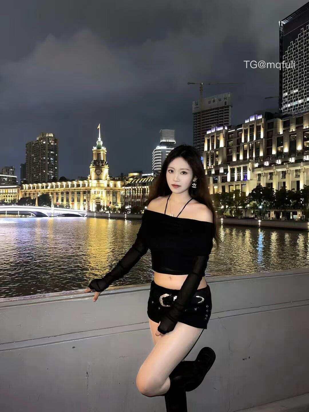 姜糖糖 2025-05-29 12:42:41 说什么怎么说算了吧早点睡