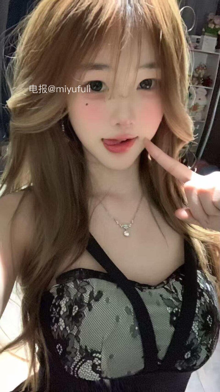 蛋蛋梦 2025-05-27 02:39:17 要暧昧一点