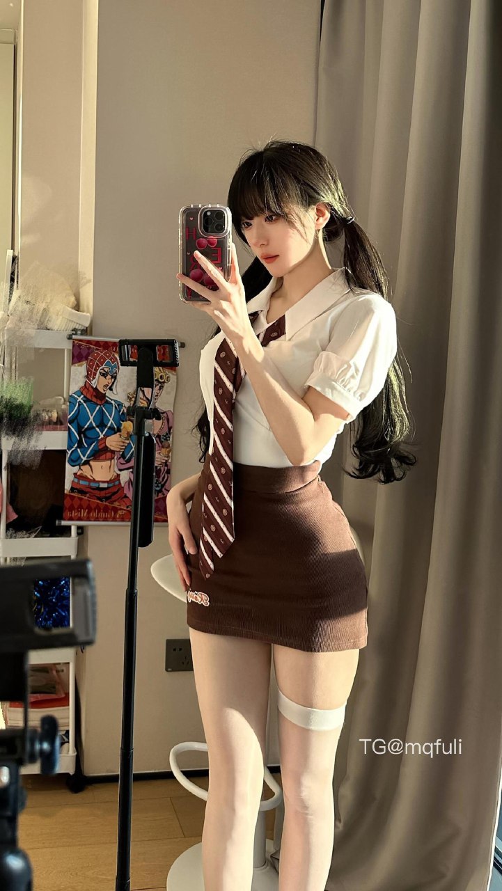 超蓝布罗莉 2025-05-31 00:19:32 我是甜妹嘛🤪#穿搭##少女#