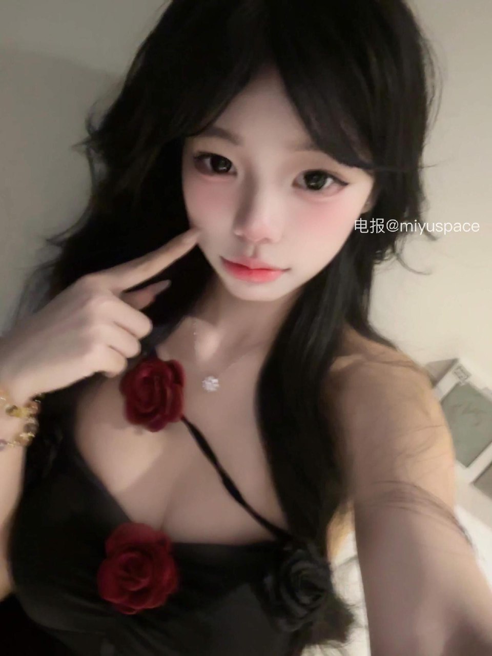 呆呆 2025-05-28 09:59:00 尽管吻我