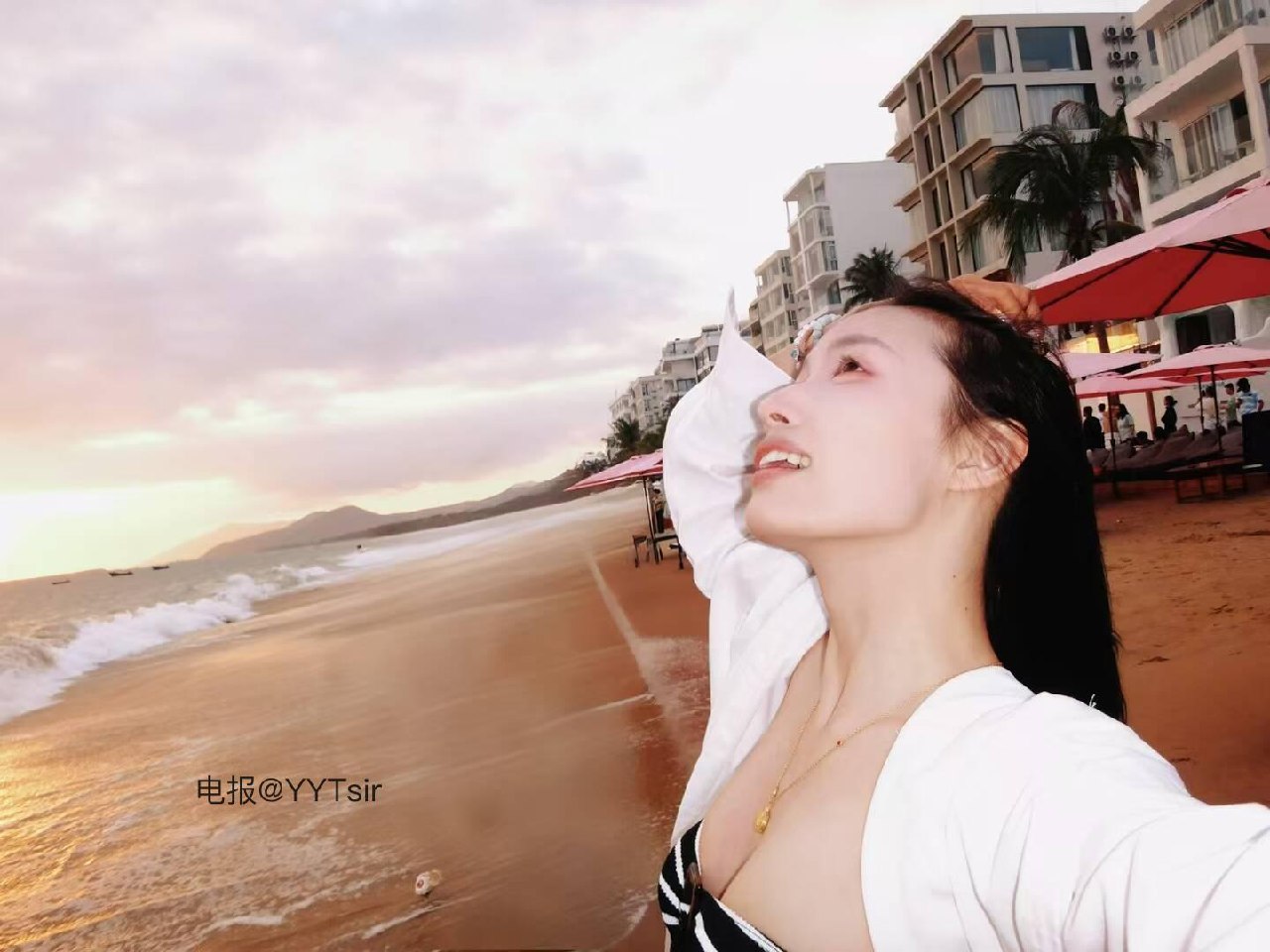 无关关子 2025-05-27 03:46:56 最爱是黄昏下的海