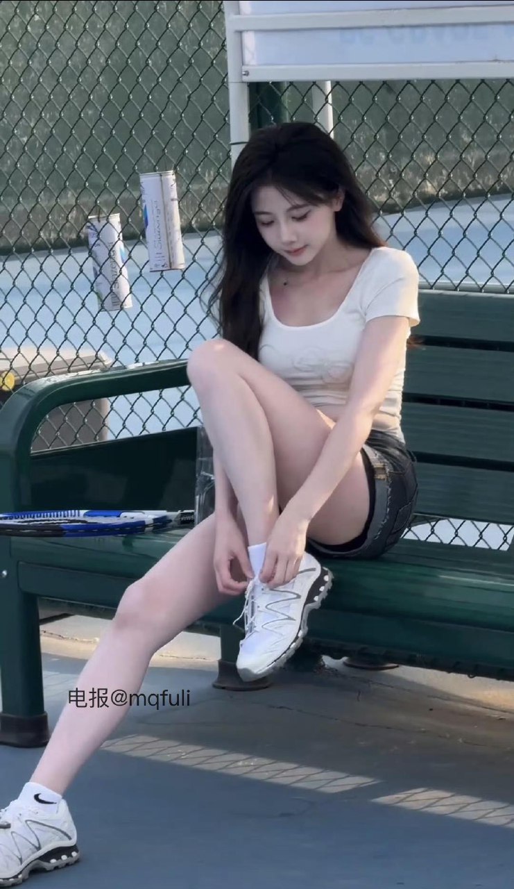 刘二萌 2025-05-26 22:10:12 乖是装的 吃定你的手段罢了