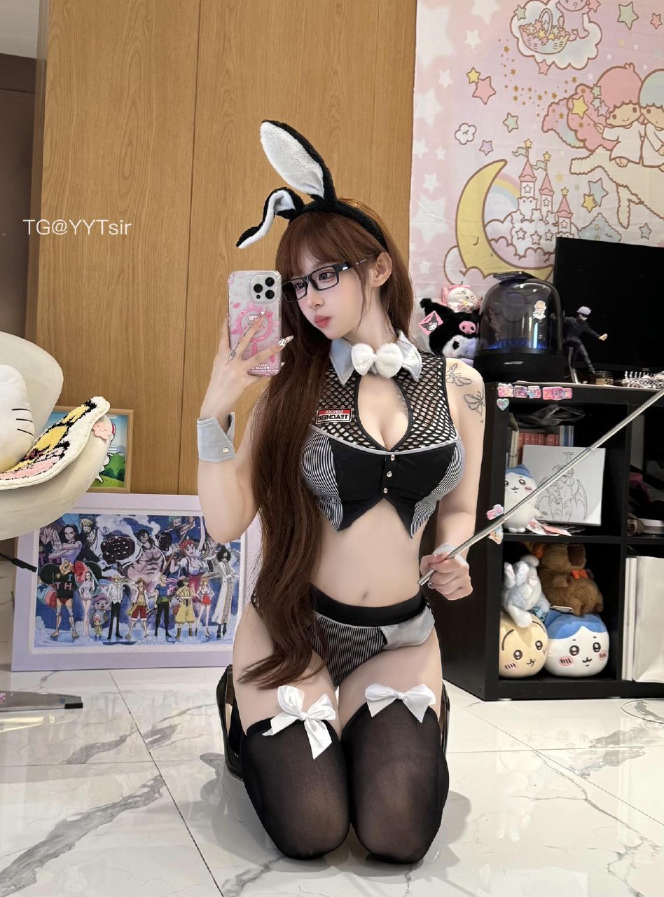 超蓝布罗莉 2025-05-31 10:48:48 🐰老师罗莉系列🐰最🈶感觉的课堂浮利😎物超所值