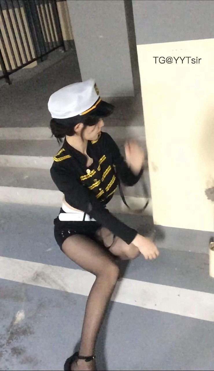 雪顶 2025-05-30 00:51:35 记住这一瞬间