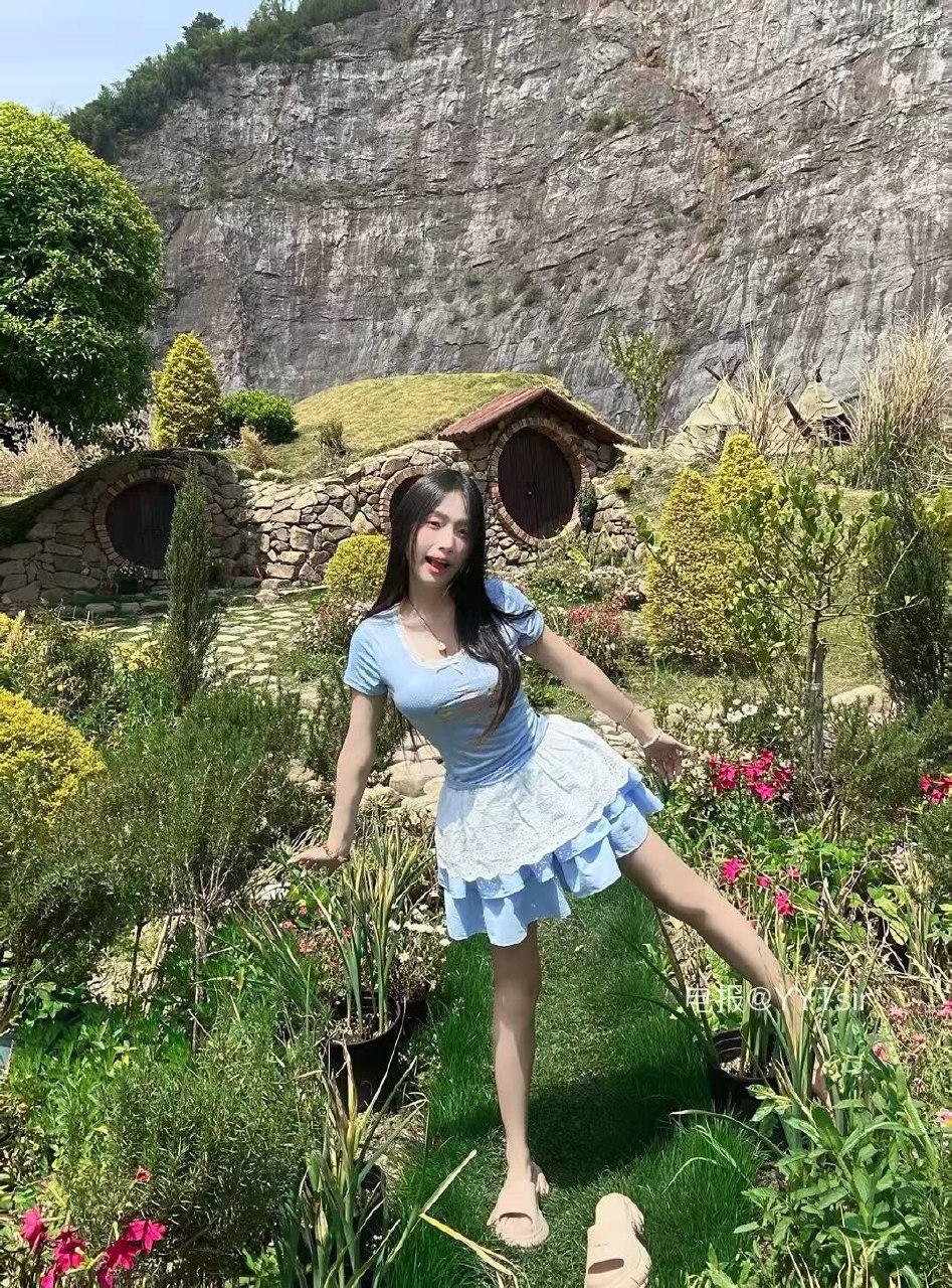 无关关子 2025-05-27 03:38:30 误入童话世界