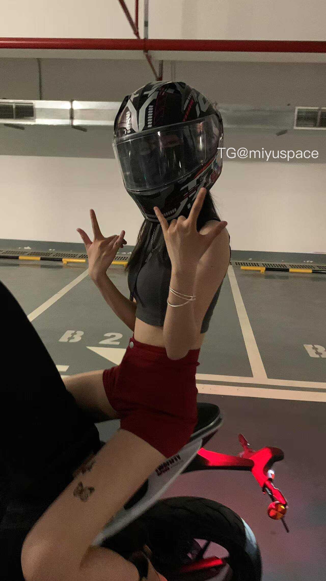 皮卡邱 2025-05-29 14:40:31 值得庆幸的是现在谁在我心里都不起波澜。