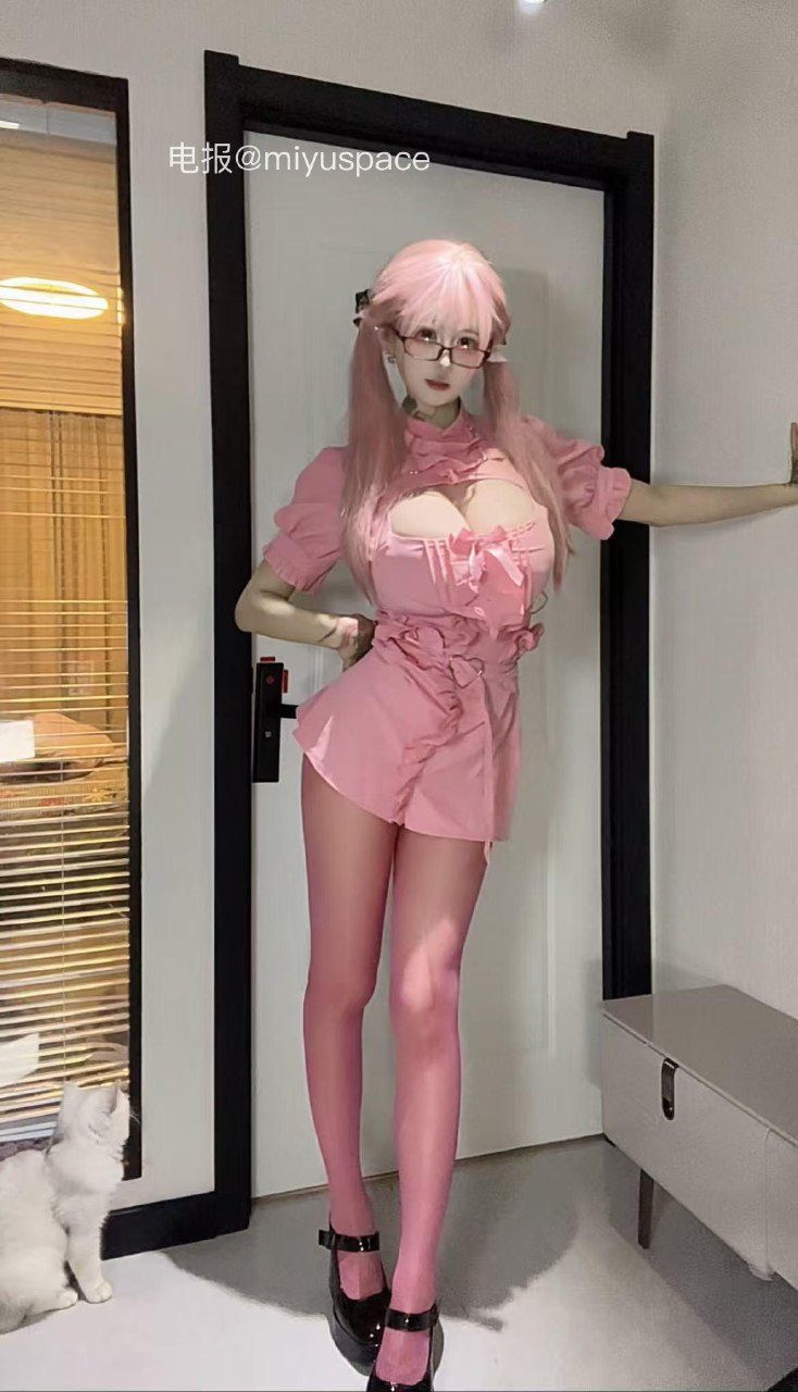 耳朵 2025-05-30 16:51:56 今天是粉色小萝莉~