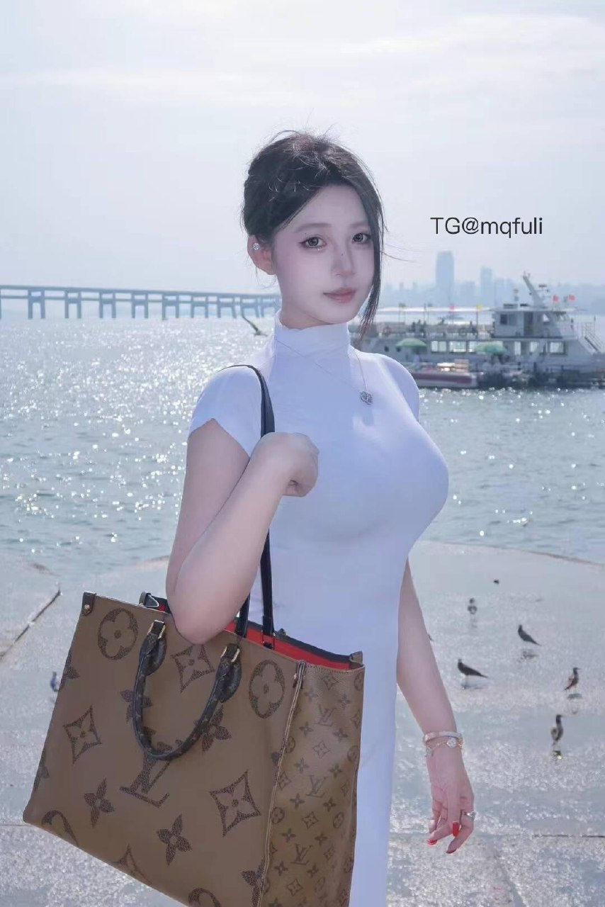 不吃洋葱 2025-05-27 14:48:21 风吹过的夏天