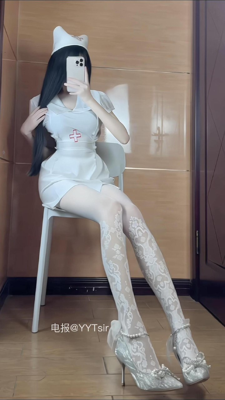 魏小款v 2025-05-26 17:23:16 天天看腿 估计你们也不会腻