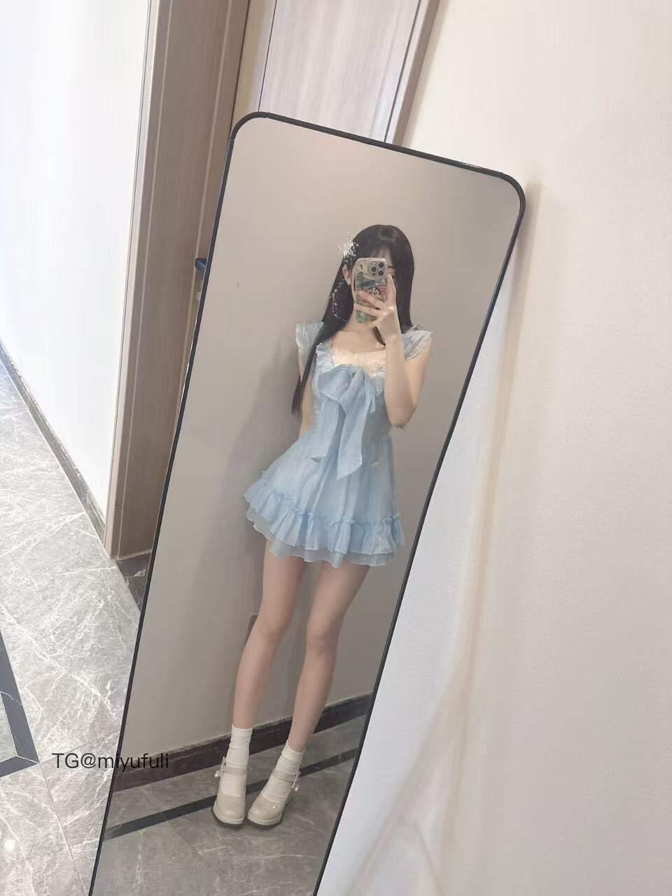 卿风 2025-06-11 19:52:12 我都这么菜了怎么还不是你的菜