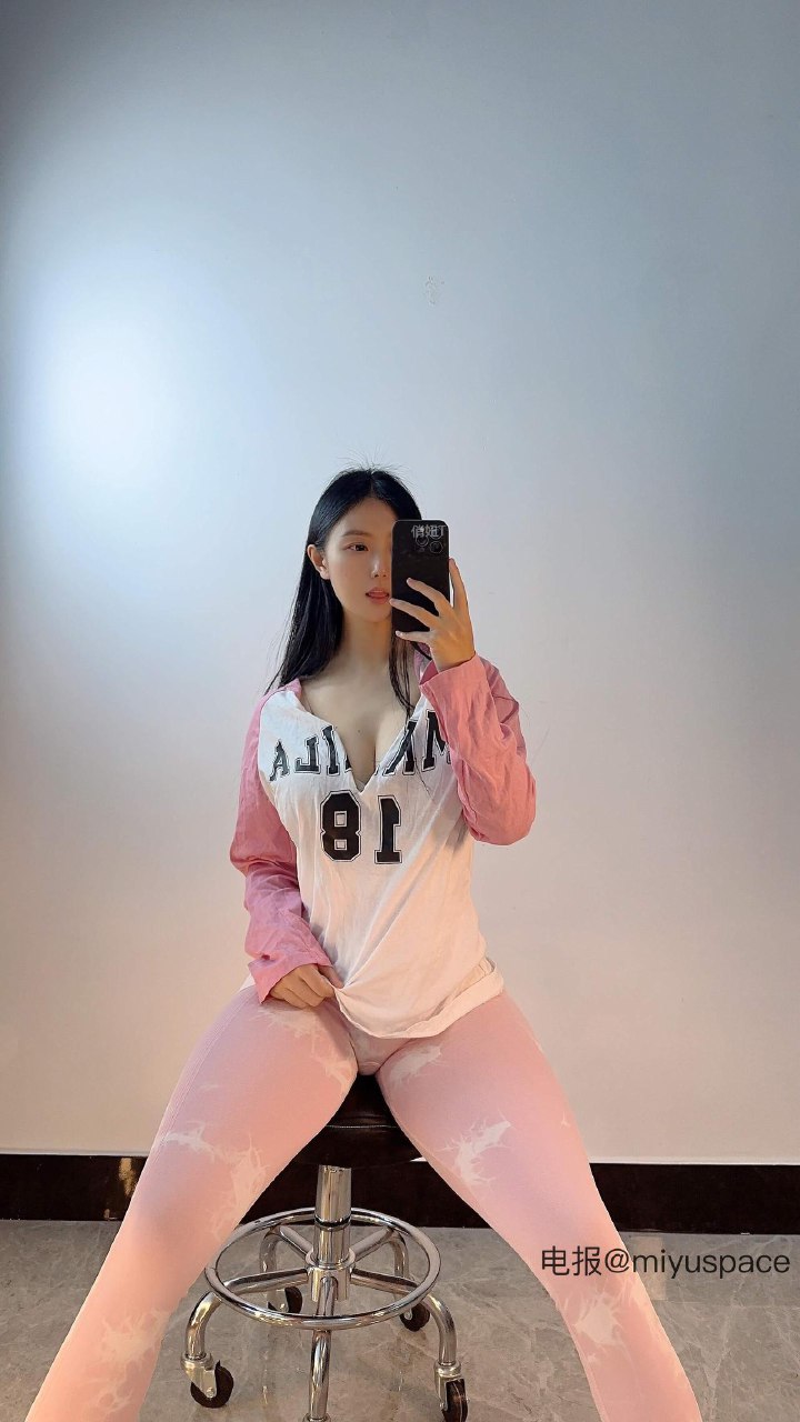 俏妞 2025-06-15 18:18:38 没有出现的日子里，我也在偷偷想你💗