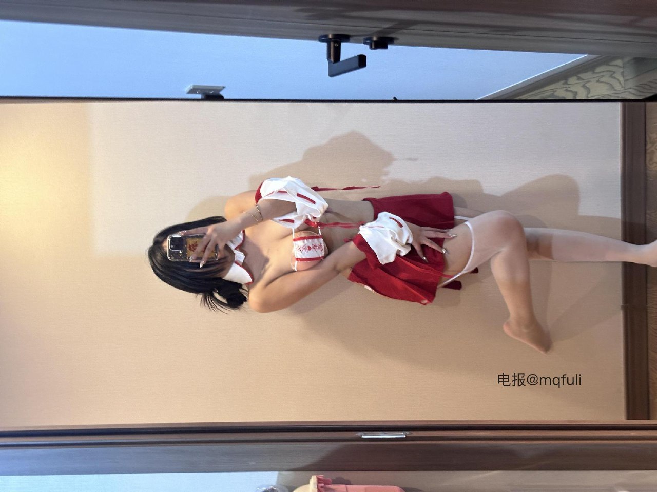 钟意依阳 2025-06-04 18:44:57 我有一点小癖好 哥哥会满足吗