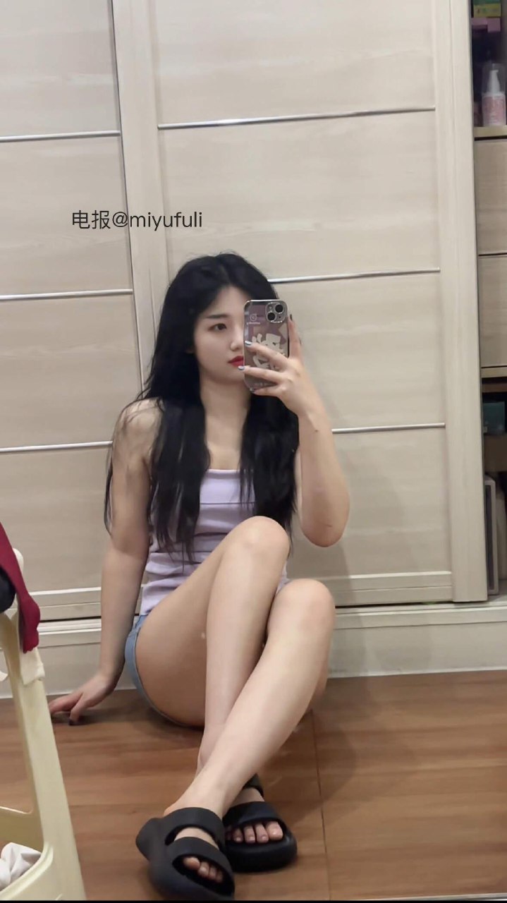 九斤明哥 2025-06-06 17:28:01 手机壳配这件衣服好看吗💕