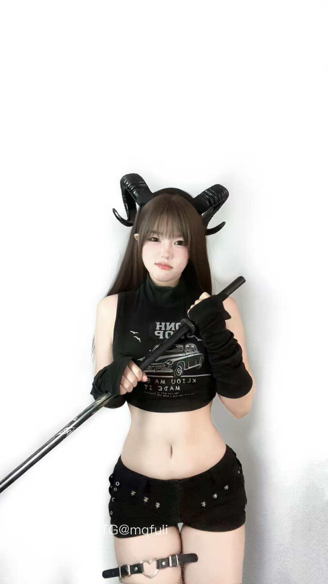 金铁兽 2025-06-09 16:11:51 你不要想那么多,想我就可以了。