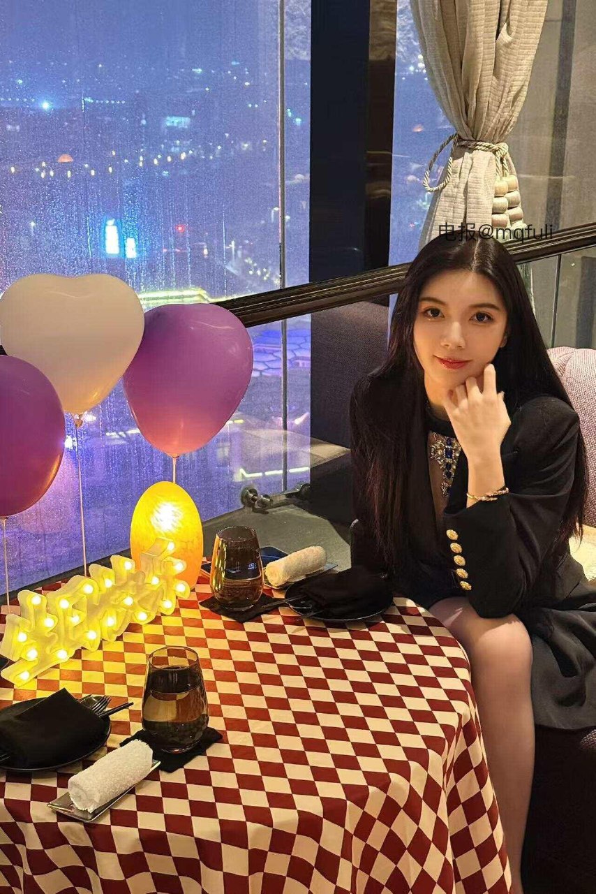 kk战神 2025-06-07 10:43:35 猜猜KK的生日愿望是什么？