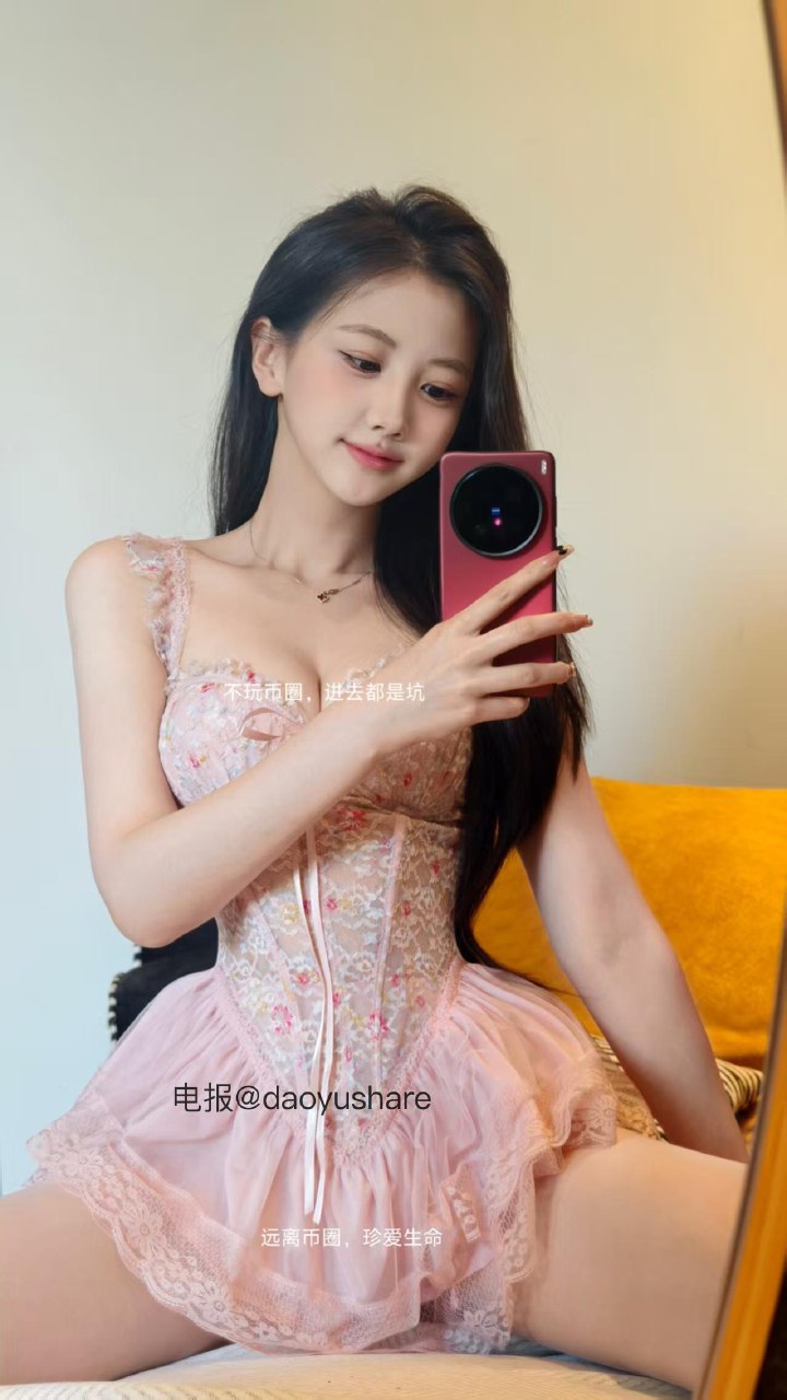 刘二萌 2025-06-03 16:02:22 限量版写真📸绝美