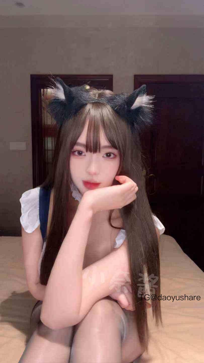 小奈酱 2025-06-15 18:46:52 迷路了？来我身旁怎么样？