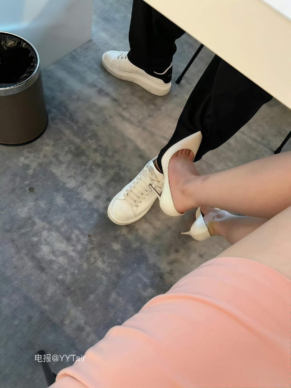 差点兔了 2025-06-01 01:23:41 黑色系，有喜欢的吗