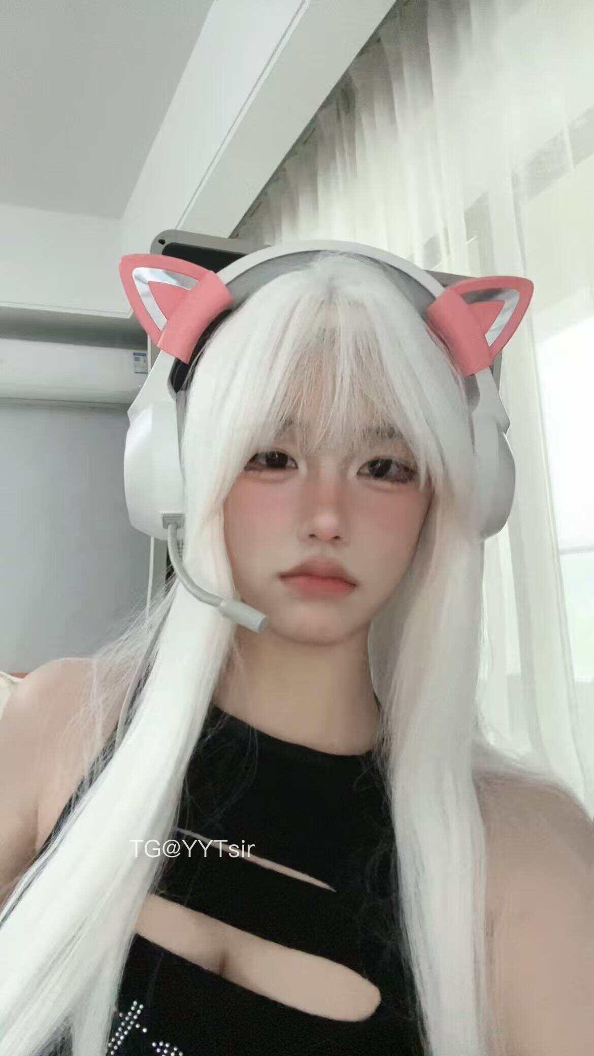 金铁兽 2025-06-09 16:05:14 迷路了?来我身旁怎么样?