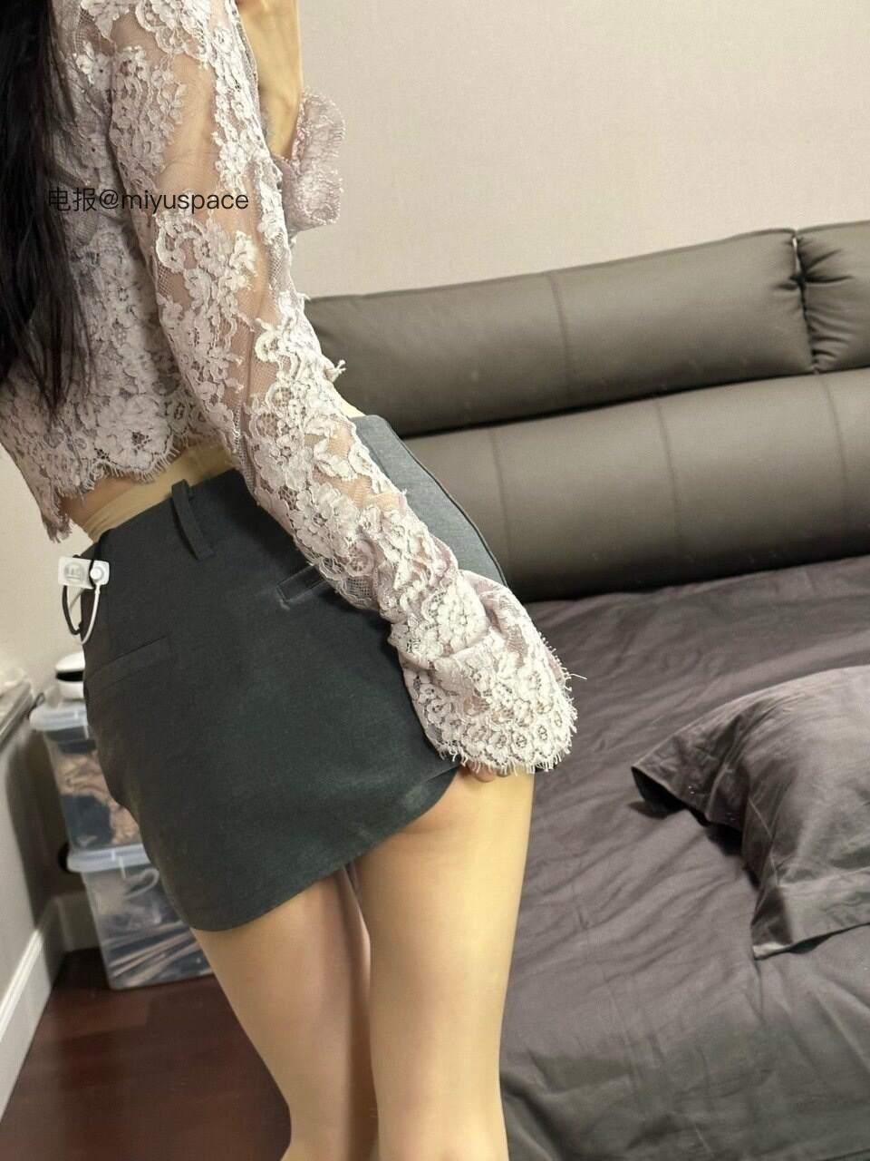 麻心汤圆 2025-06-12 20:50:47 穿上包臀裙还不叫妈妈😜