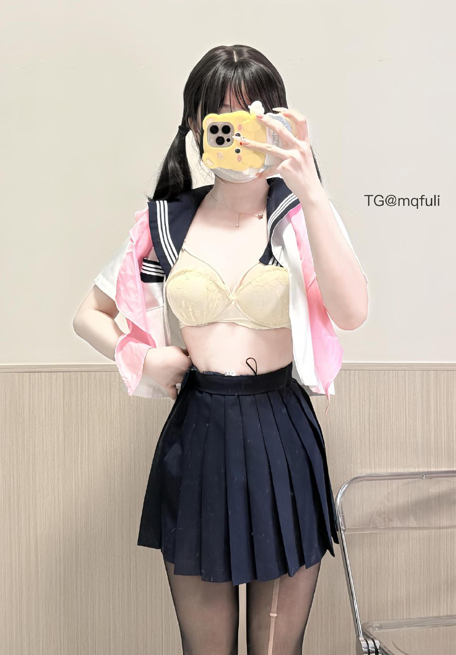 奶黄包 2025-06-05 09:46:38 #萝莉#