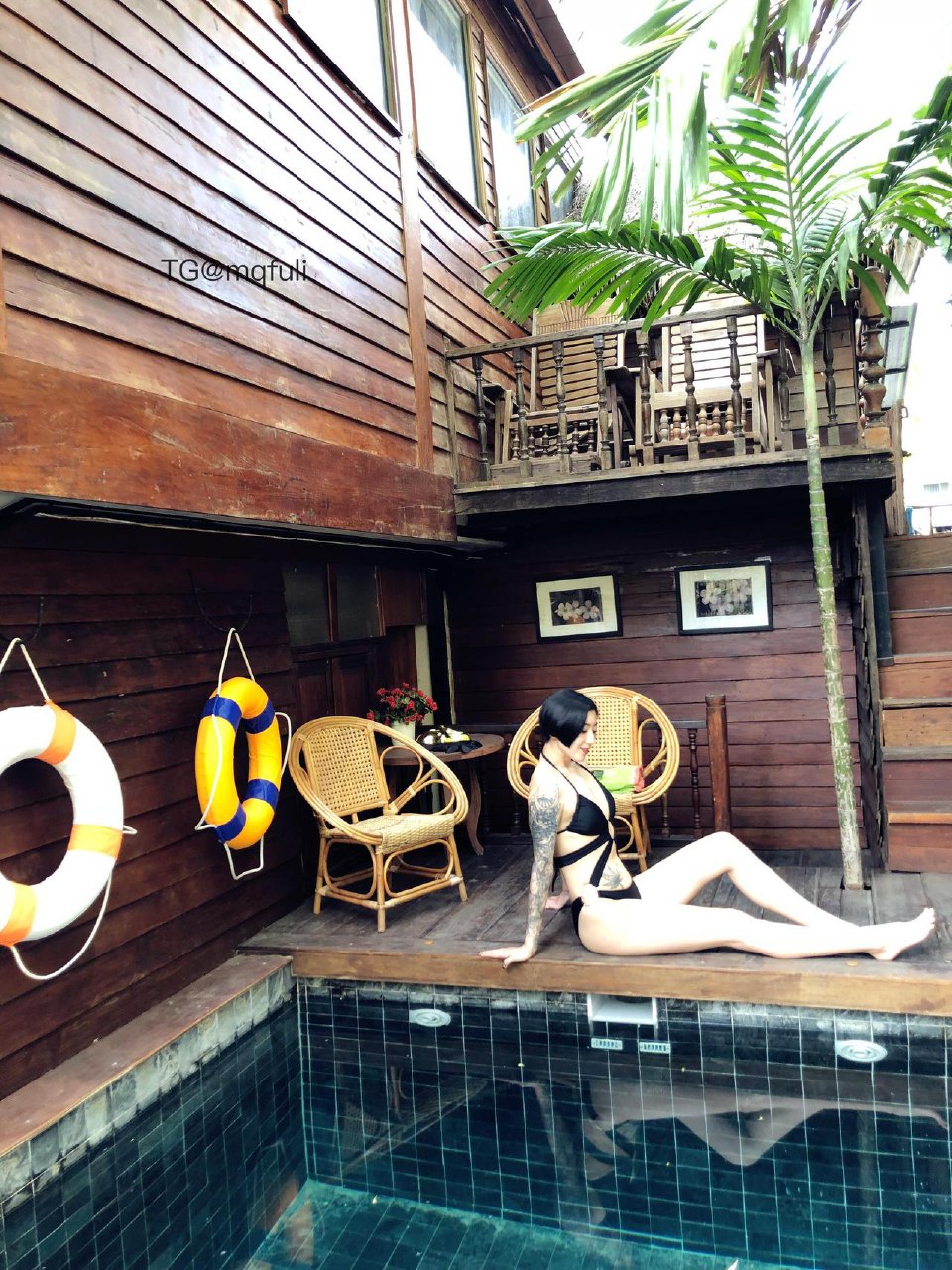 栗子Chen 2025-06-12 16:58:32 近距离感受丁子户与泳装的结合碰撞