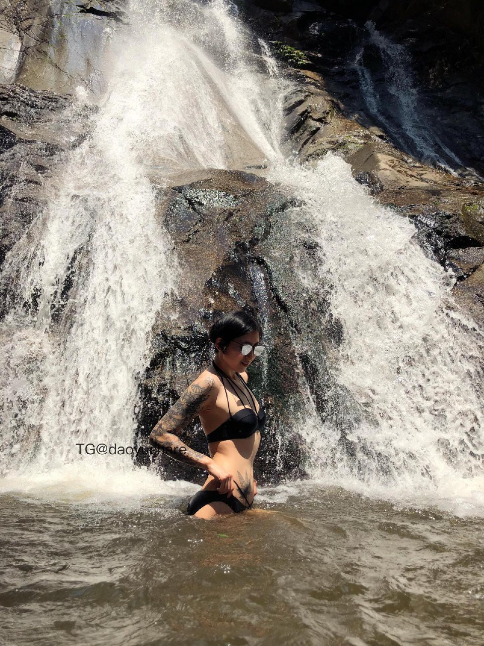 栗子Chen 2025-06-12 16:58:32 近距离感受丁子户与泳装的结合碰撞