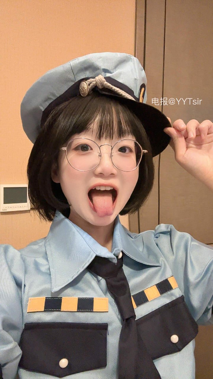 王胜利 2025-06-12 00:01:08 我是一名保安