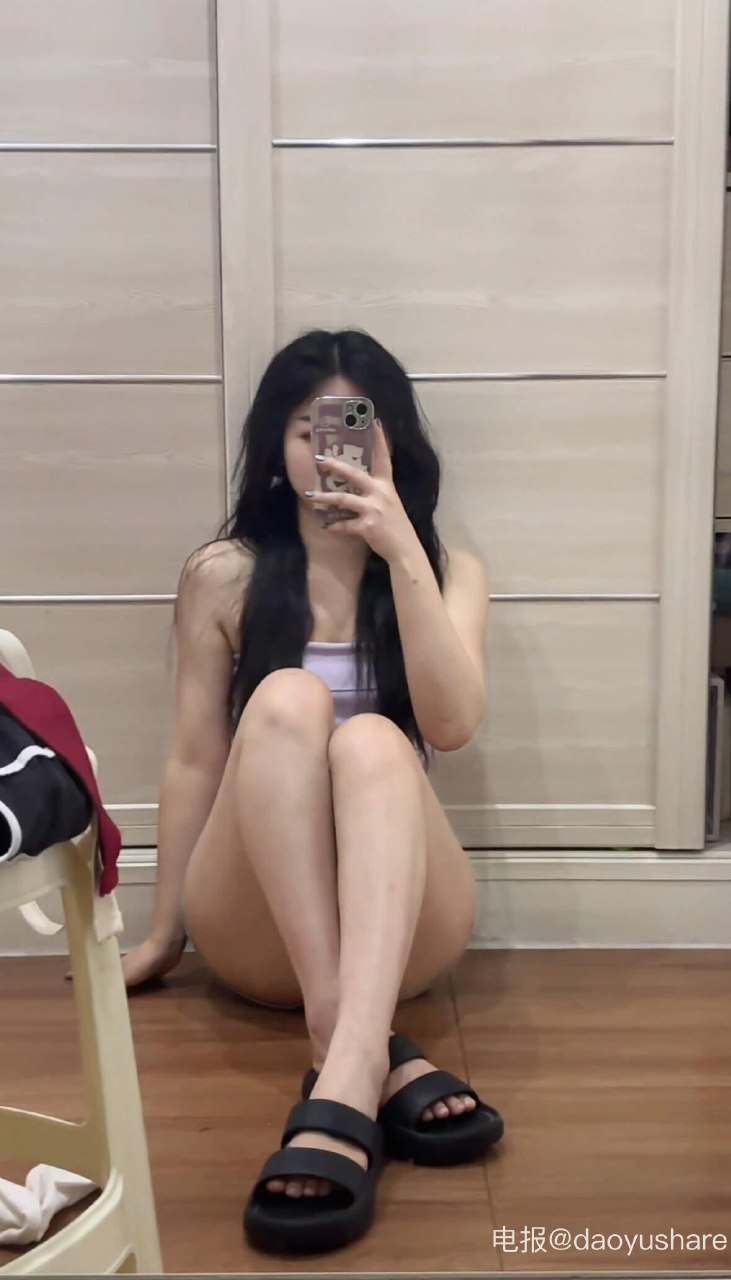 九斤明哥 2025-06-06 17:28:01 手机壳配这件衣服好看吗💕