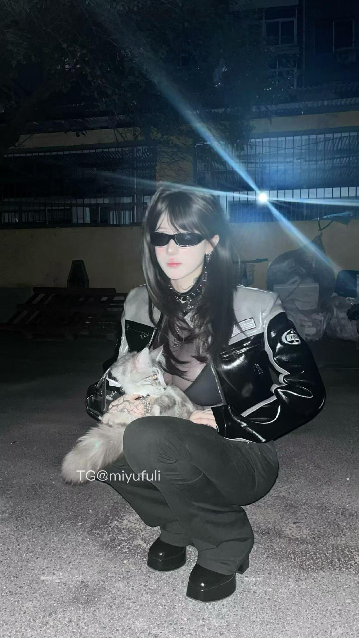 耳朵 2025-06-03 01:05:29 #秀身材#