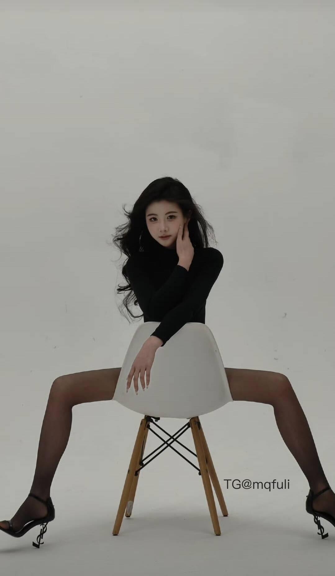 刘二萌 2025-06-01 11:33:32 我说我是女的 你到处跟别人说我是你的