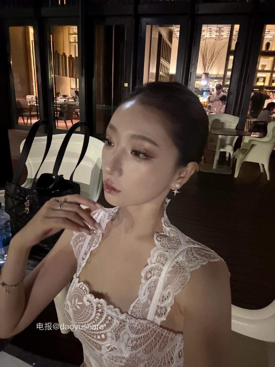 SerenaSs 2025-06-10 15:55:48 人生在世 御姐二字