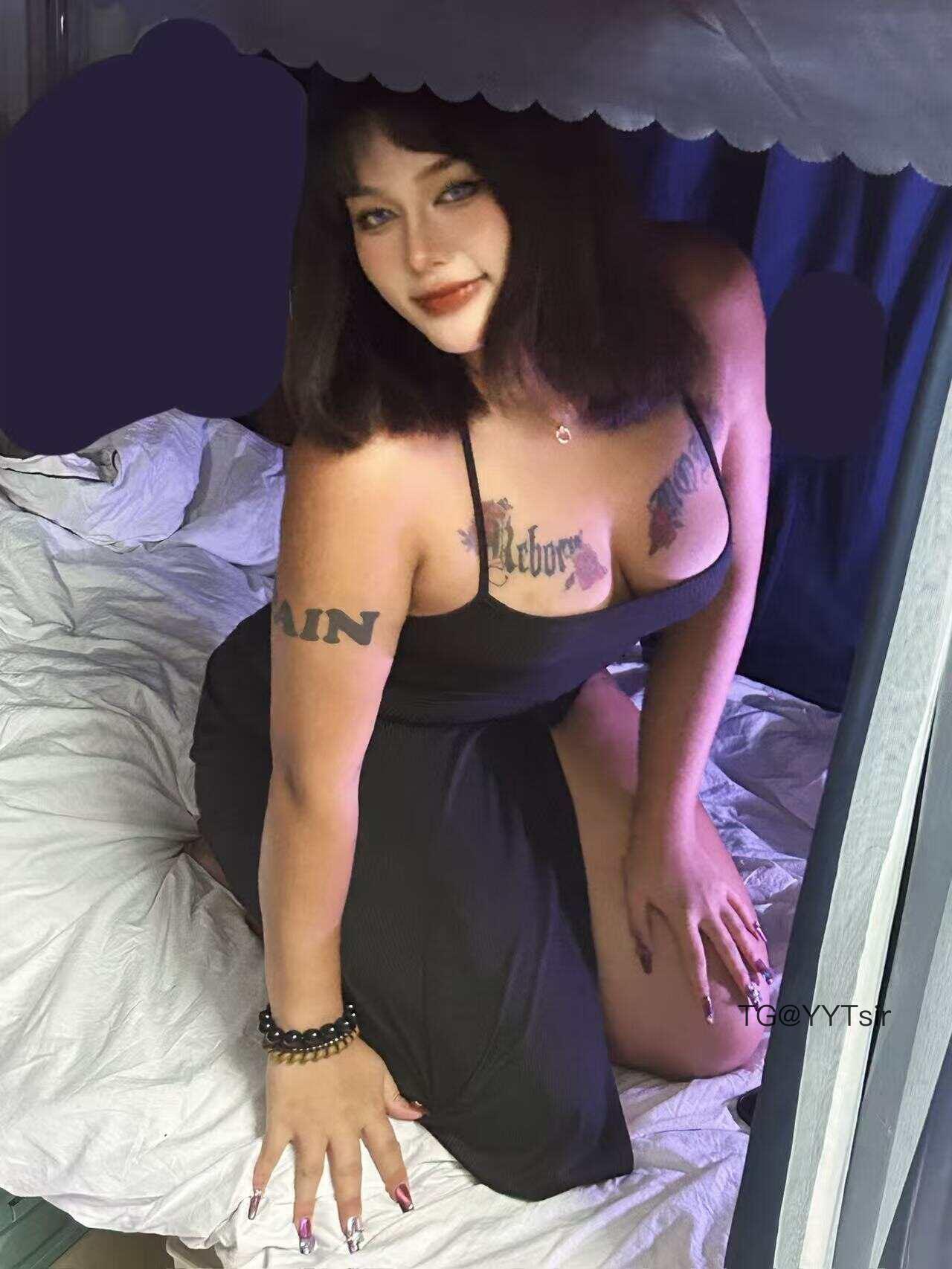 泷泽 2025-06-20 20:21:55 为什么每次一听到你的声音 我就会腿软