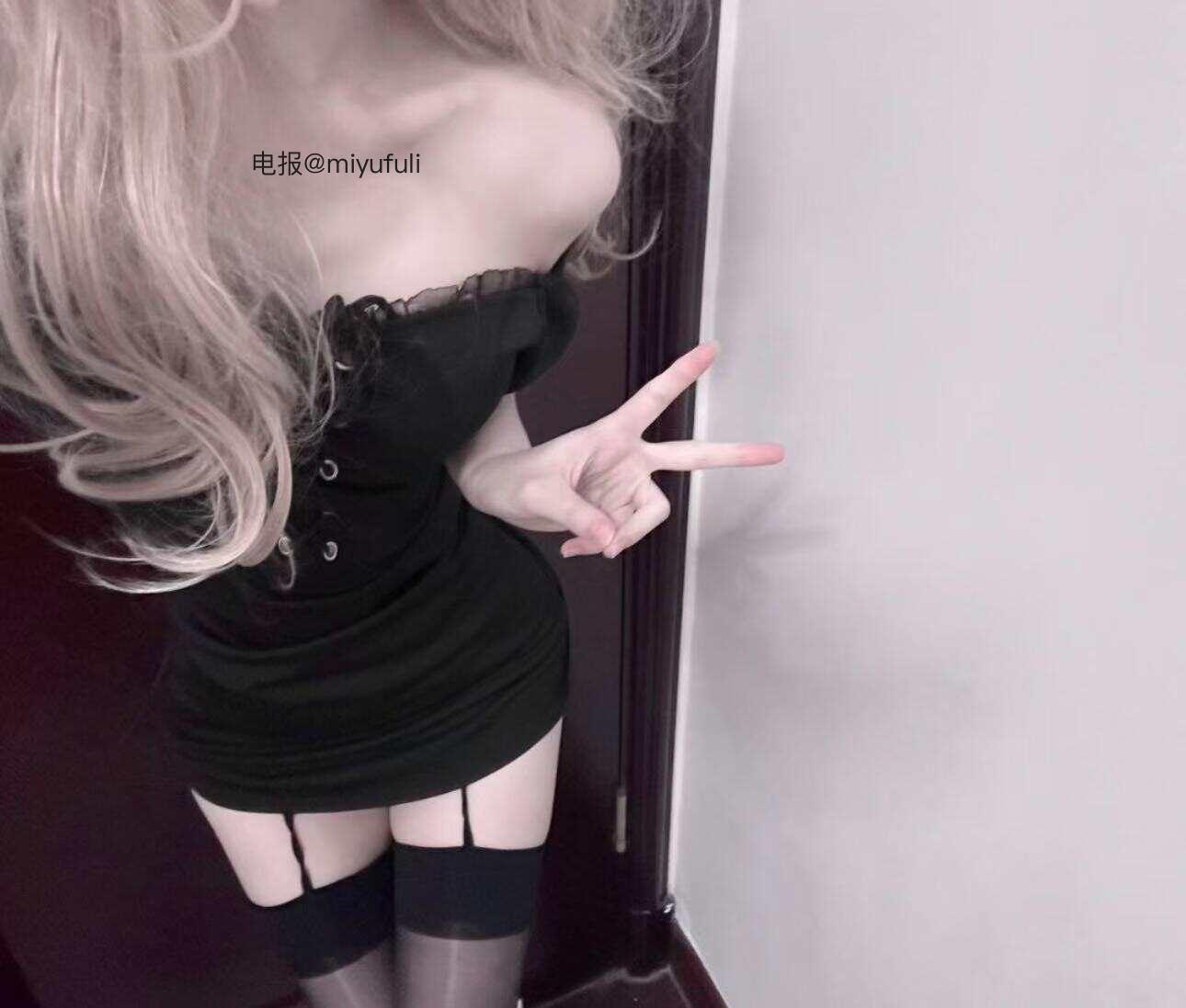 草莓酸奶 2025-06-16 10:43:13 怎么吃两口，就那么ying