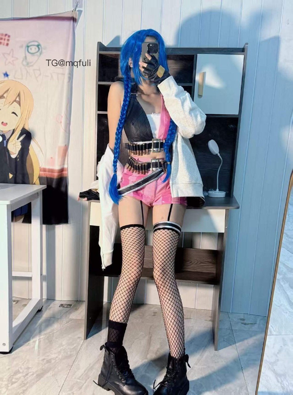 黑魔仙 2025-06-19 10:32:55 金克丝的含义就是金克丝🤫