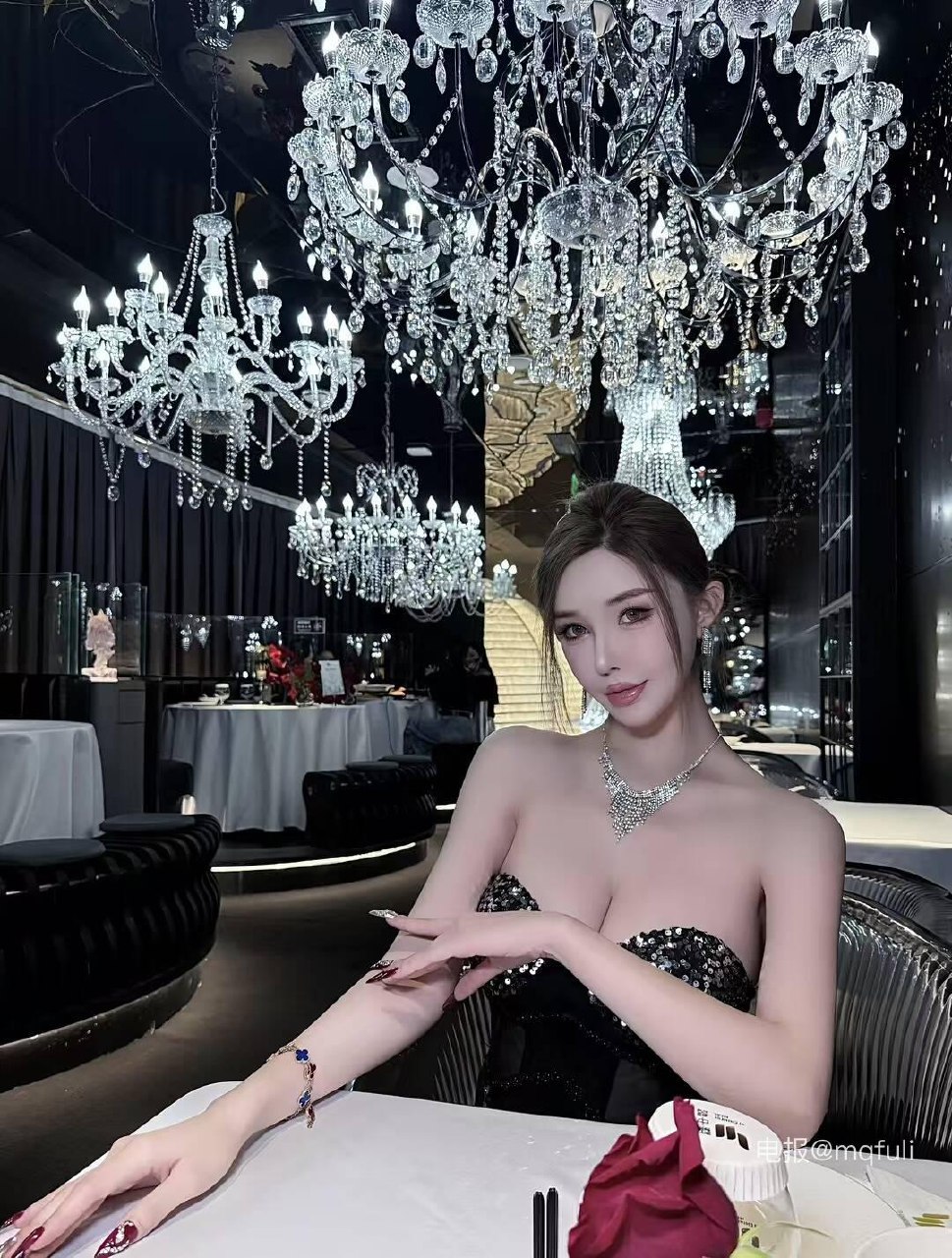 Ada王一霏 2025-06-05 22:07:10 我喜欢你，麻烦你礼尚往来