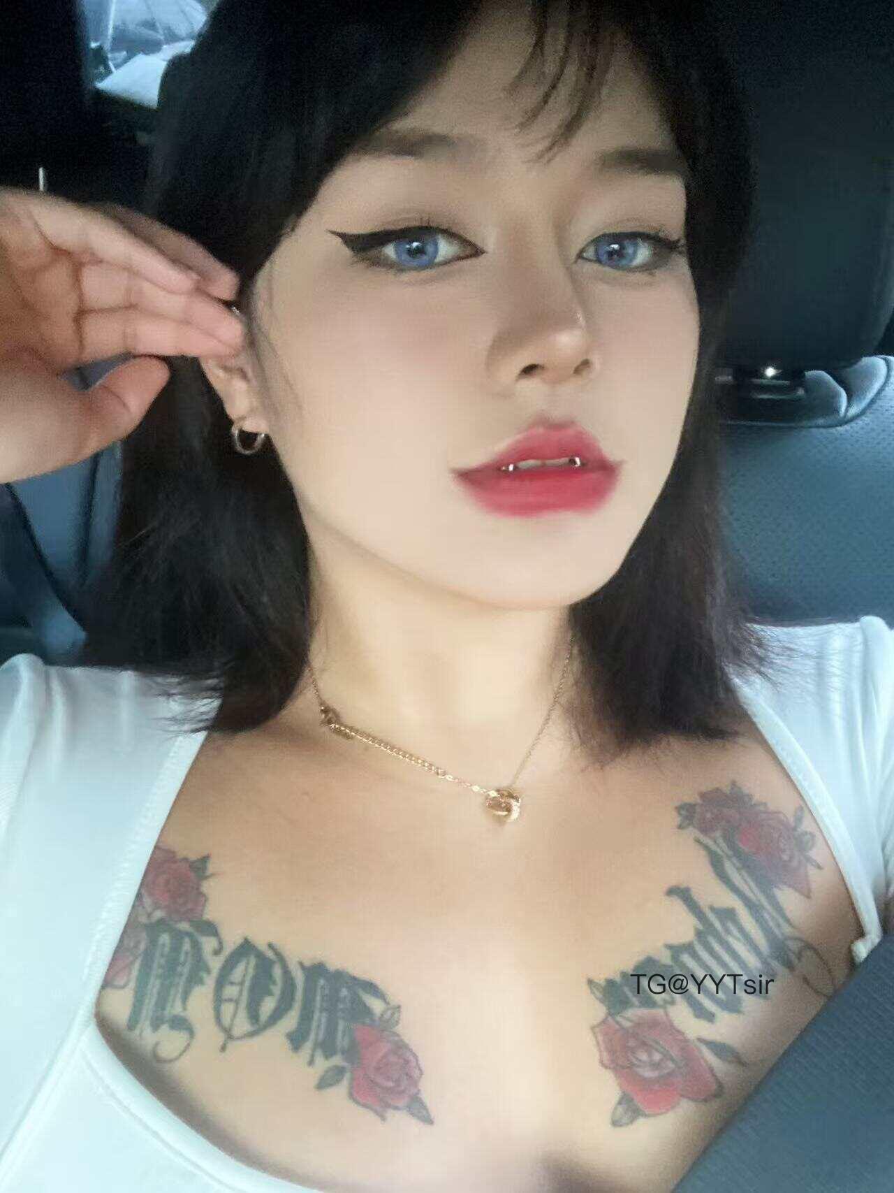 泷泽 2025-06-20 20:21:55 为什么每次一听到你的声音 我就会腿软