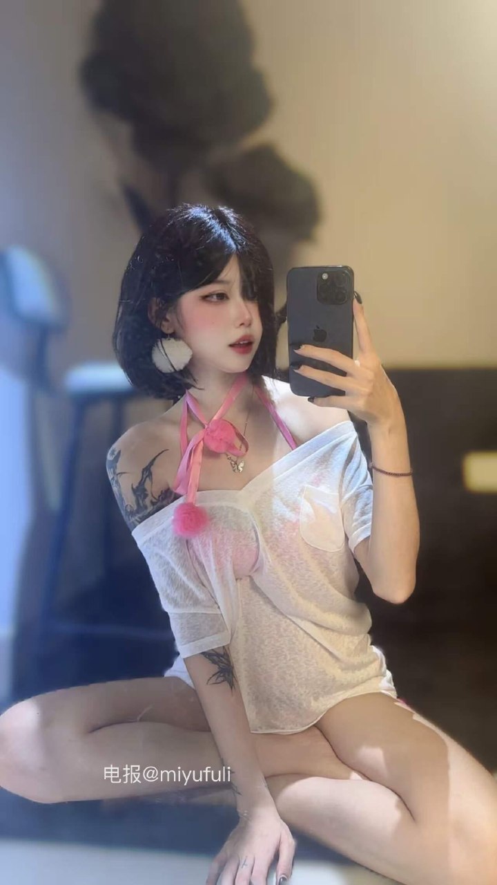 小哭包不哭 2025-06-01 11:59:29 打扰一下，我要来反差一下