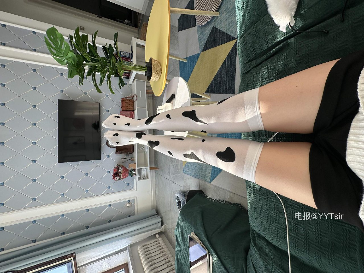 小乖 2025-06-23 22:30:16 丝袜么，宝子们