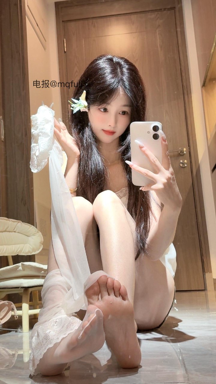 小甜酒子 2025-06-12 19:21:39 想…