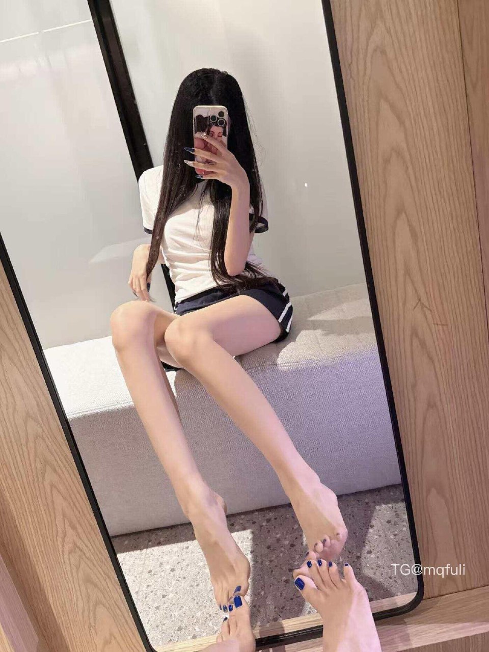 嘉嘉今天要早睡 2025-06-01 17:42:29 喜欢吗？专门拍给你看的