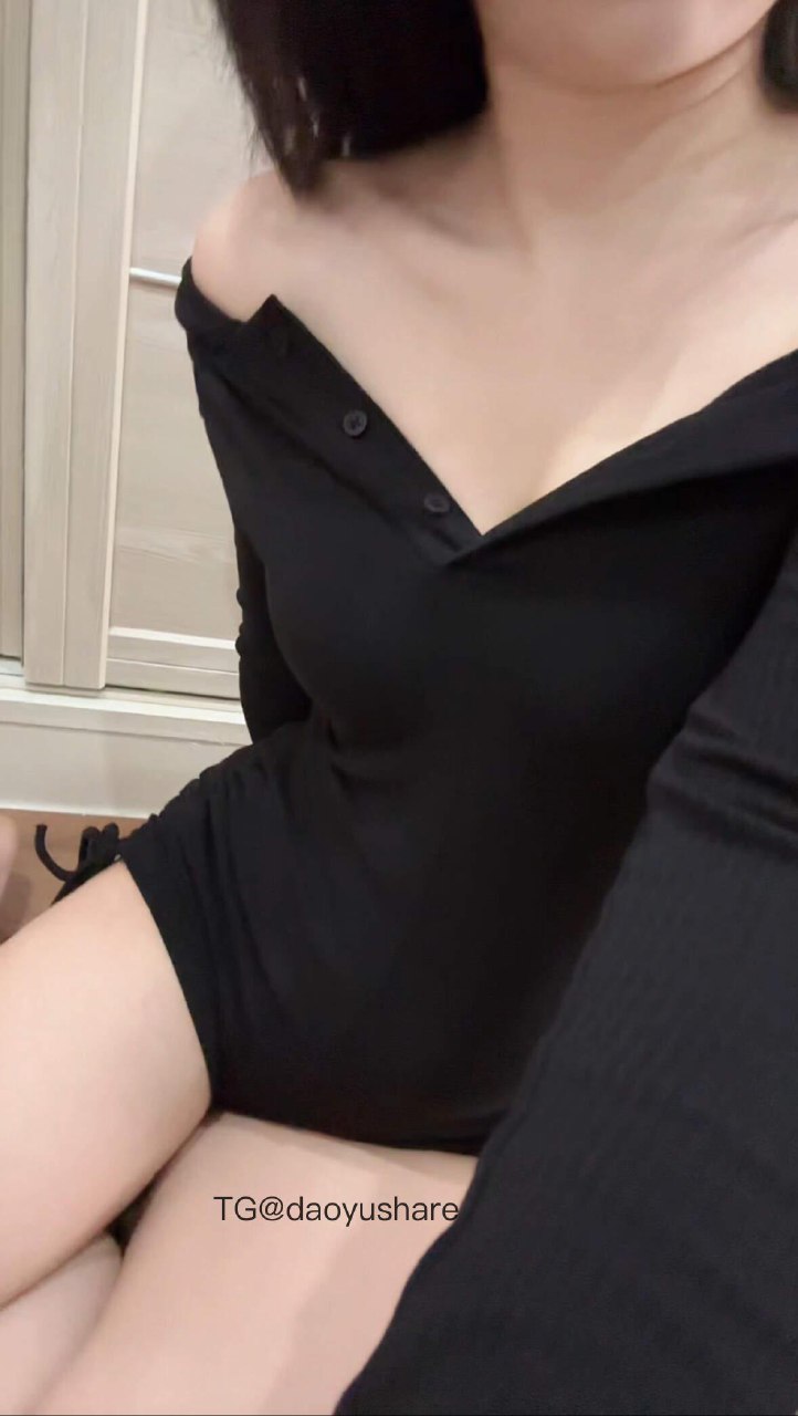 九斤明哥 2025-06-06 17:29:16 拜托不要对小狗冷冰冰啦