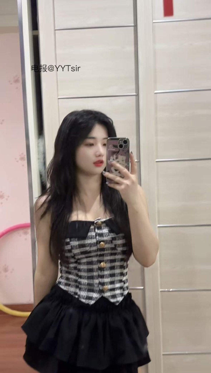 九斤明哥 2025-06-09 17:02:16 今天的裙子 宝宝们快来查收