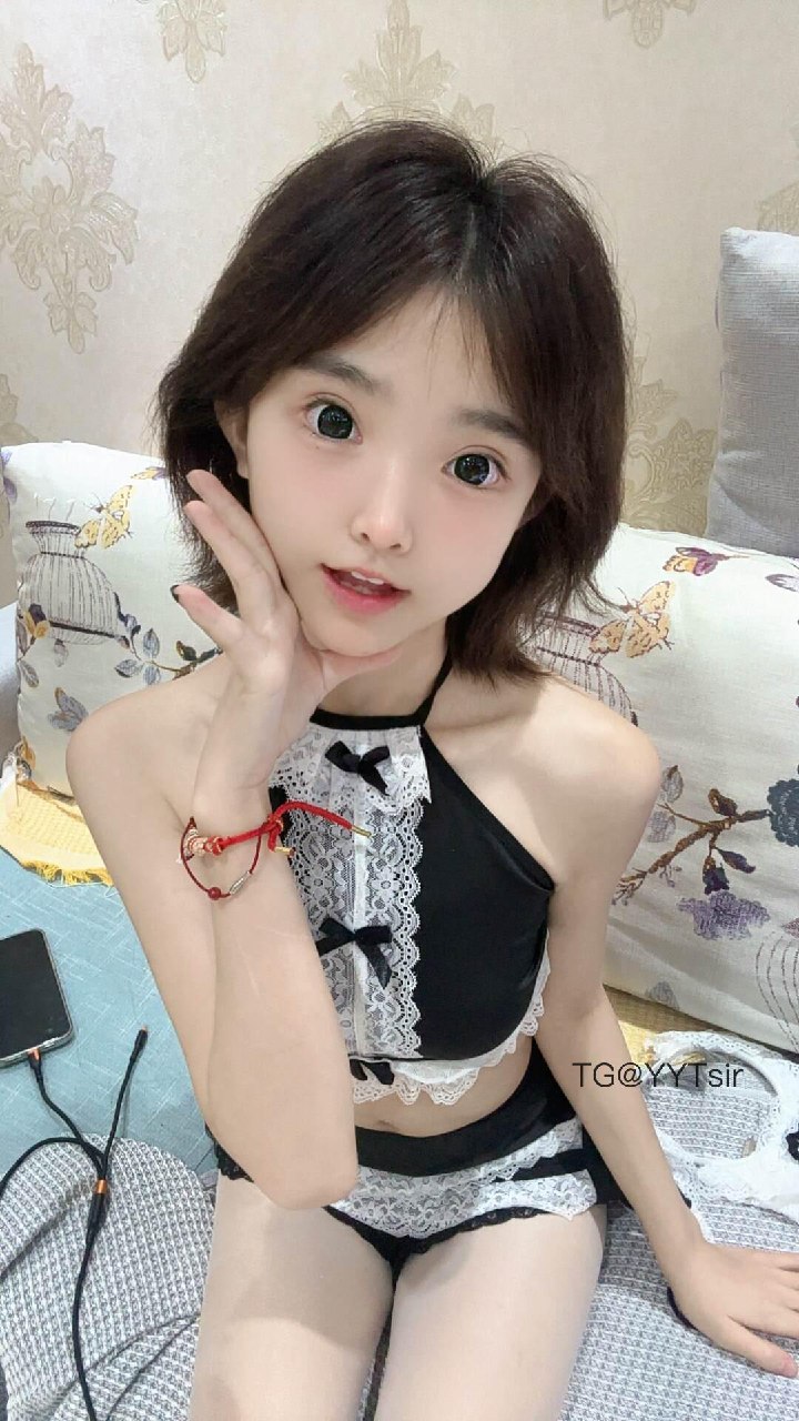 小昕ovo 2025-06-06 14:27:02 今天是甜甜的小昕哦