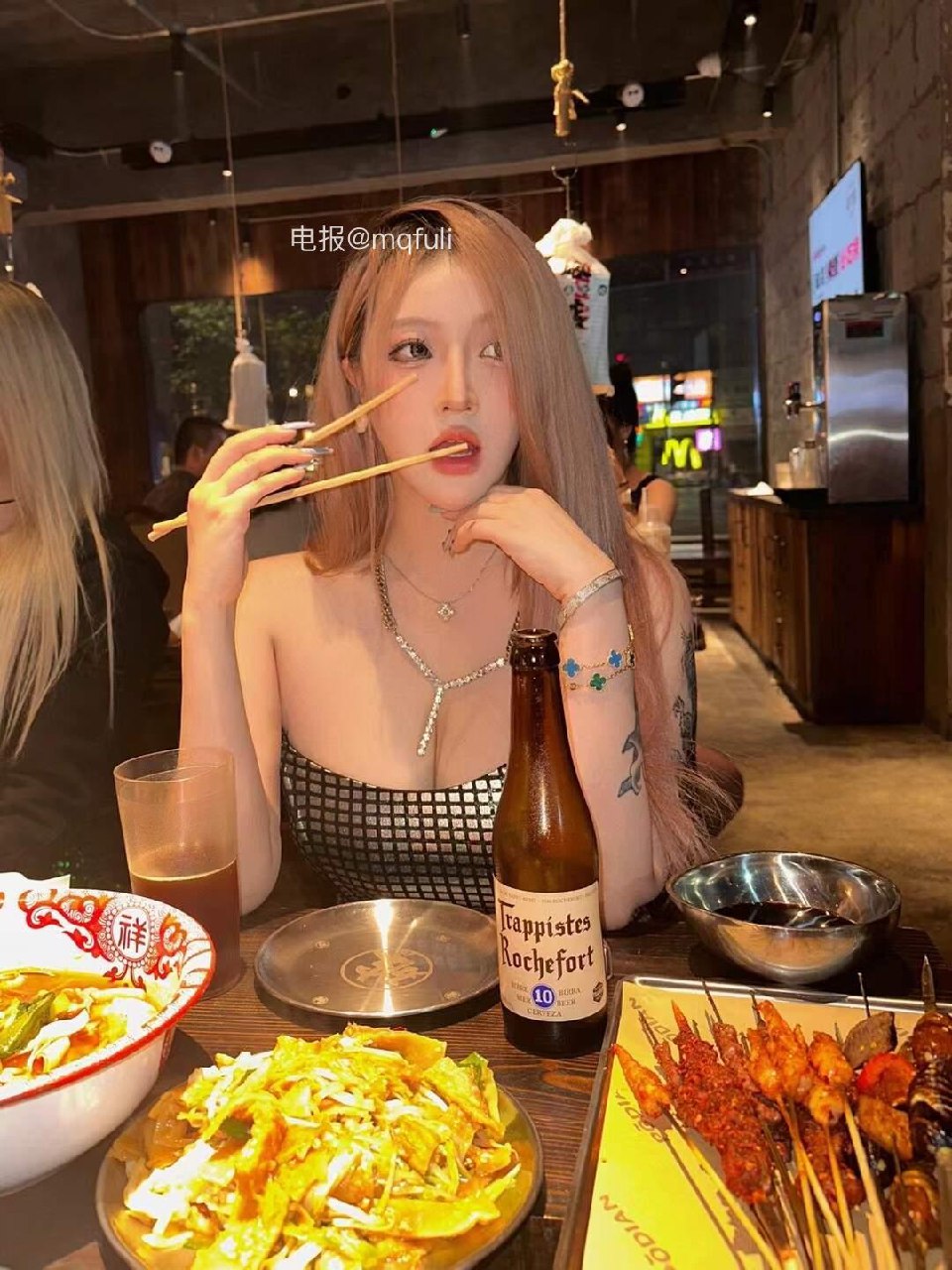 你的渡口 2025-07-16 00:45:29 你女朋友有我高级吗