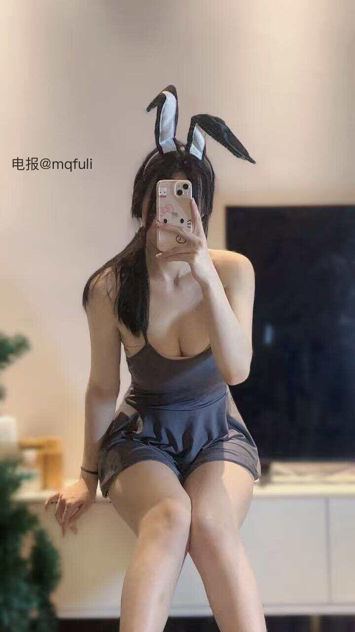 鱼香肉丝 2025-07-27 12:32:50 喜欢乖的,又拒绝不了坏的