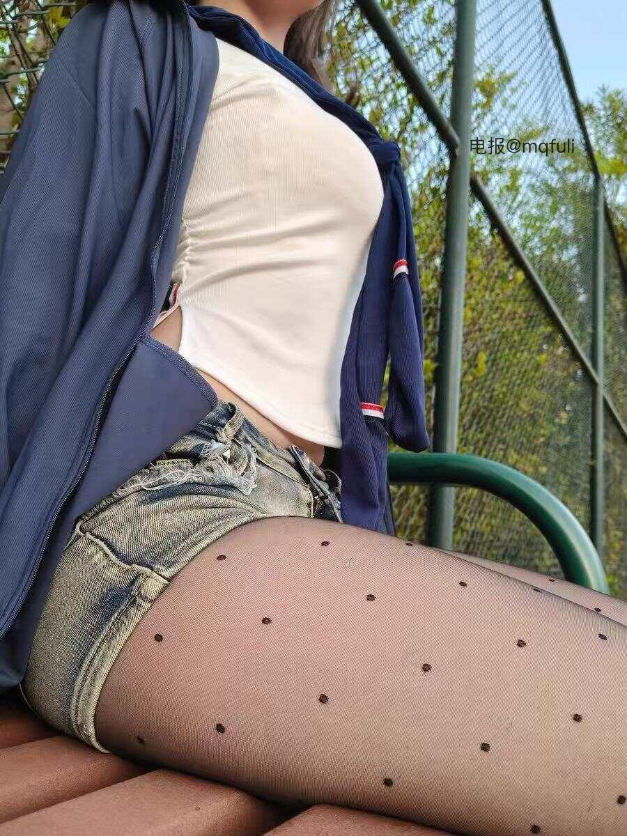 emo的木青 2025-07-22 02:26:42 主人 请尽情吩咐