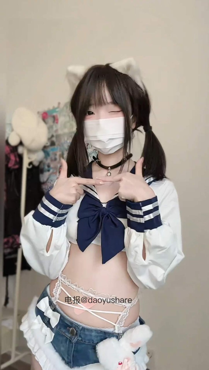 露娜鸭 2025-07-20 21:35:43 救命🆘这身穿去crush楼下...该左滑or右滑←→