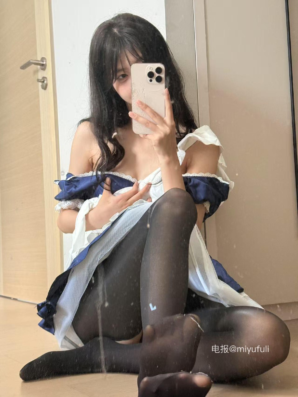 一只香 2025-07-22 14:01:33 妹妹听话，哥哥就会温柔一点吗😌