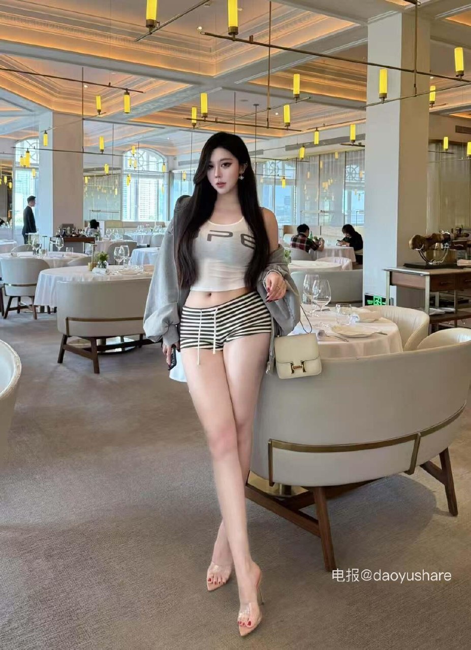 放学小野猪 2025-07-28 10:28:16 服了 怎么大早上这么热呀